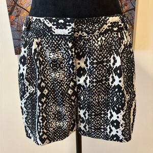 LOFT Black and White Patterned Women's Shorts